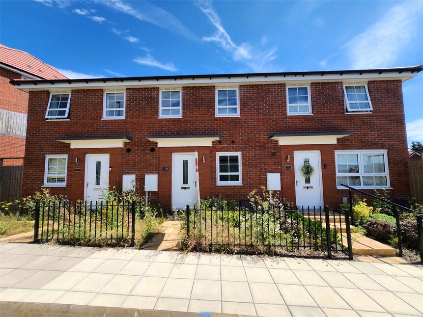 2 bedroom Mid Terrace House for sale