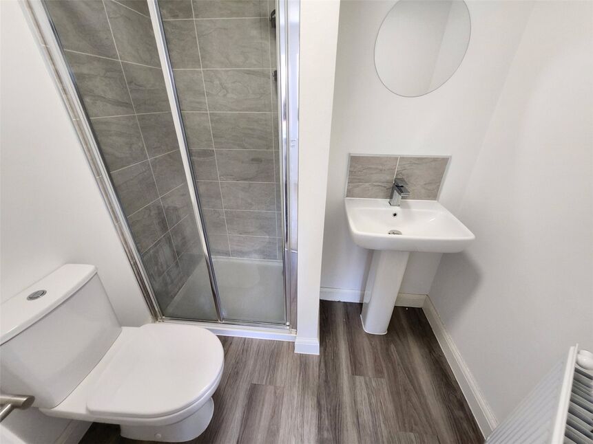 En-Suite Shower