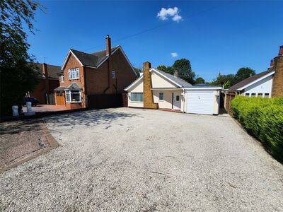 Bulkington Lane, 3 bedroom Detached Bungalow for sale, &pound;525,000