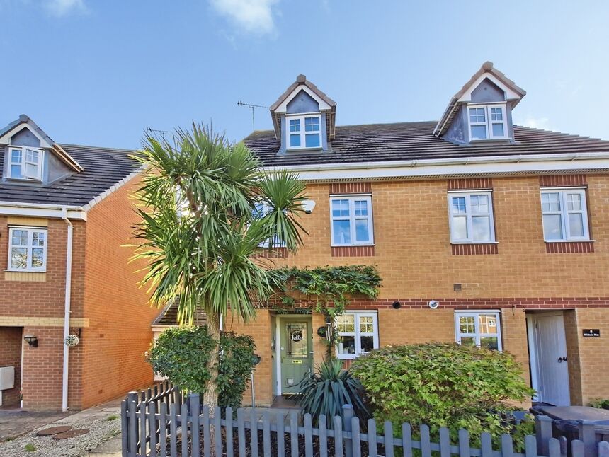 Main image of 3 bedroom End Terrace House for sale, Wisteria Way, Nuneaton, Warwickshire, CV10