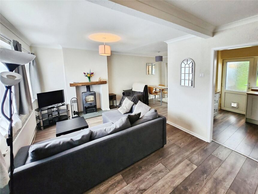 Lounge / Dining Room