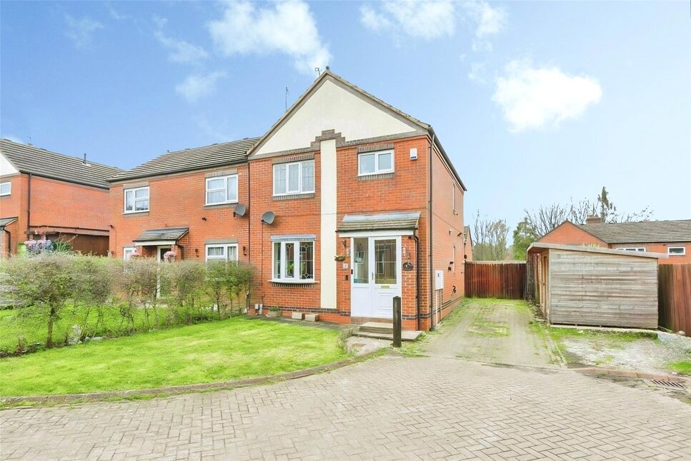 Main image of 3 bedroom Semi Detached House for sale, Glovers Close, Atherstone, Warwickshire, CV9