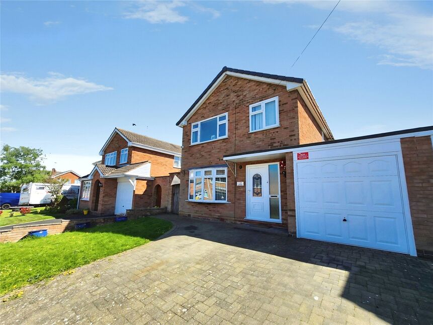 3 bedroom Detached House for sale