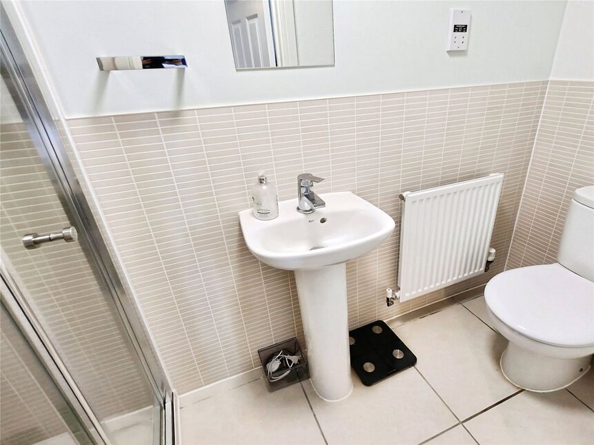 En-Suite Shower