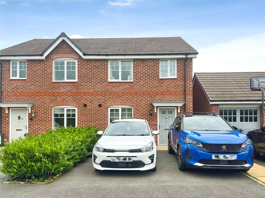 Main image of 3 bedroom Semi Detached House for sale, Harvest Way, Nuneaton, Warwickshire, CV10