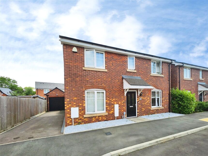 3 bedroom Detached House for sale
