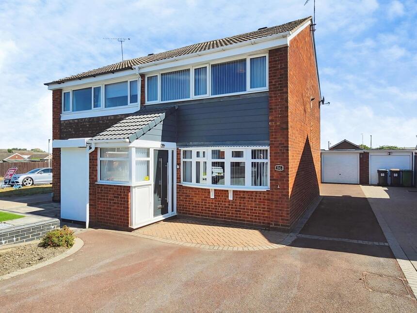 Main image of 3 bedroom Semi Detached House for sale, Fair Isle Drive, Nuneaton, Warwickshire, CV10