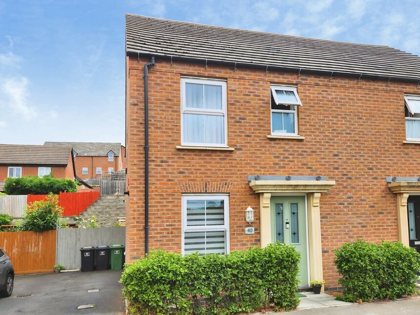 Main image of 3 bedroom Semi Detached House for sale, Hazel Road, Nuneaton, Warwickshire, CV10