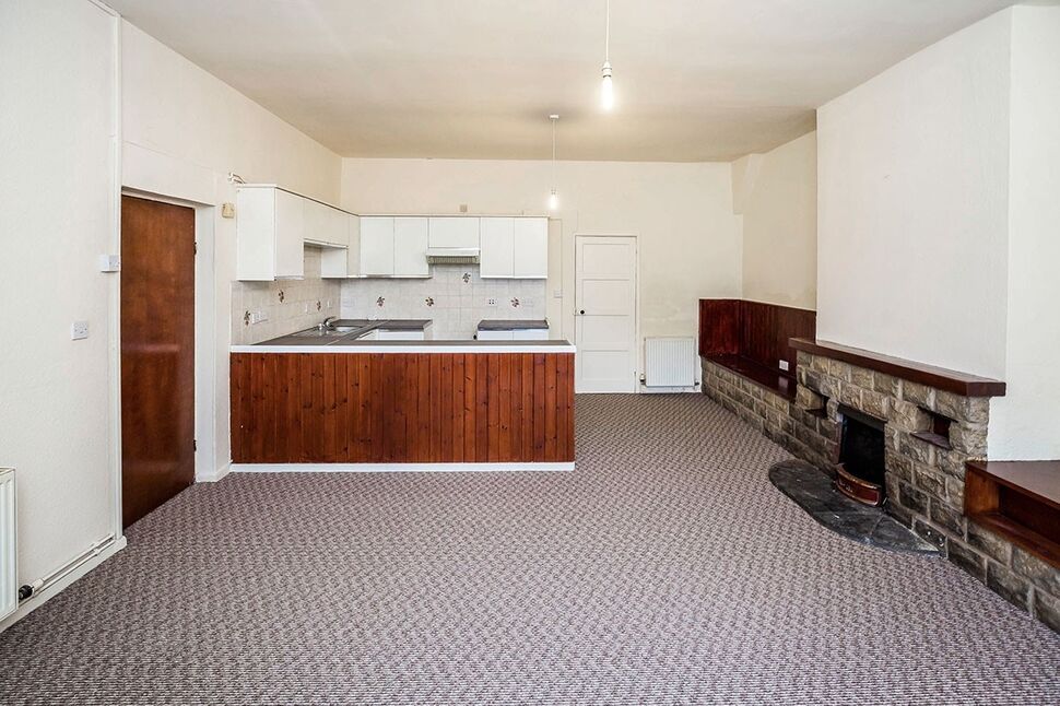 Open Plan Living Room / Kitchen