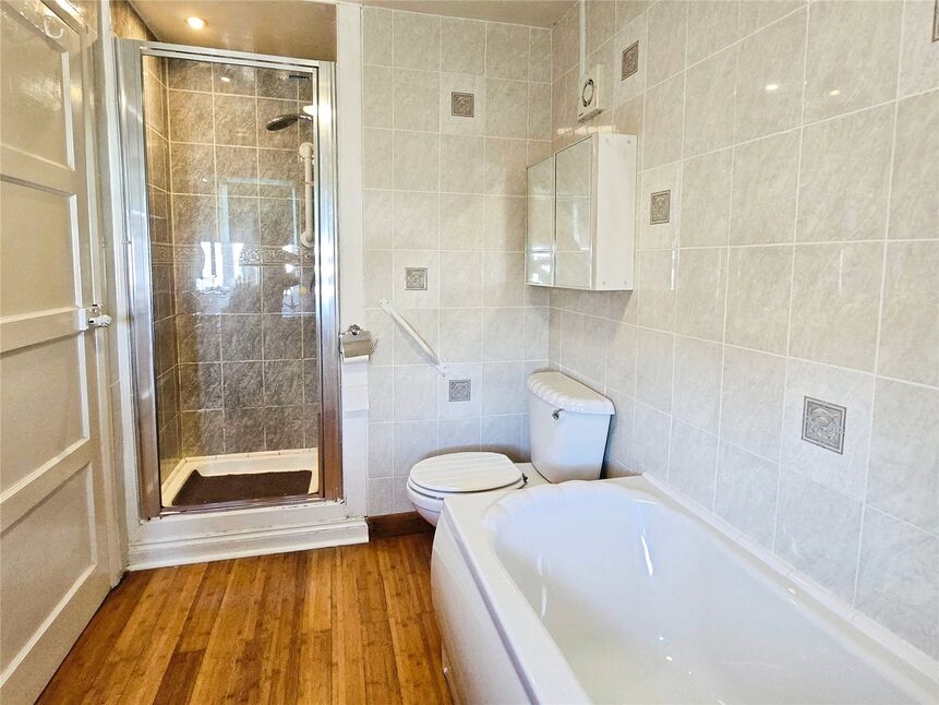 Bath / Shower Room