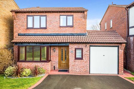 Cabin Lane, 3 bedroom Detached House for sale, £289,950