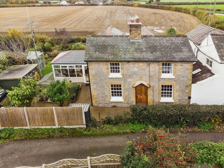 3 bedroom Detached House for sale, Morton, Oswestry, SY10 £315,000