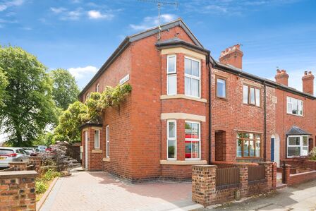 Jennings Road, 2 bedroom End Terrace House for sale, £260,000
