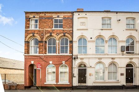 Oswald Road, 1 bedroom  Flat to rent, £550 pcm