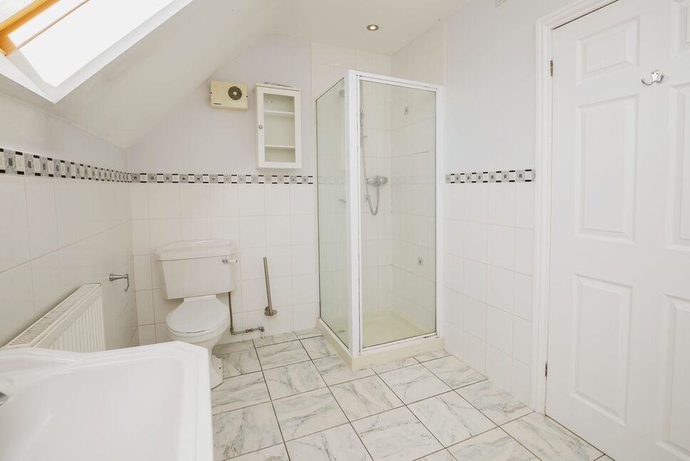 Bath / Shower Room