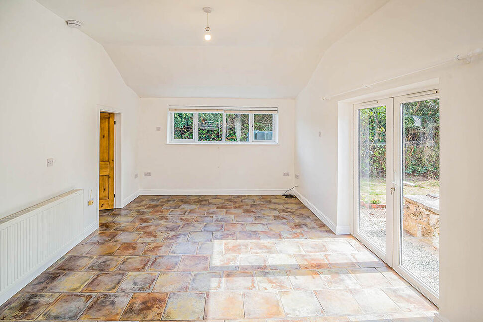 Living Room / Kitchen