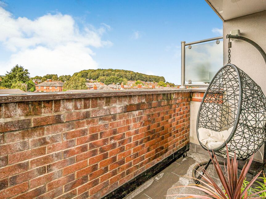 3 bedroom Mid Terrace House for sale, Gobowen Road, Oswestry, SY11 £