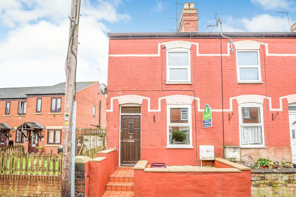 Main image of 2 bedroom End Terrace House for sale, Albert Road, Oswestry, Shropshire, SY11