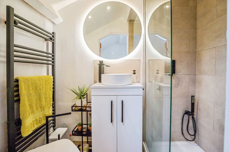 En-Suite 3