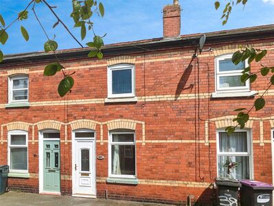 Ash Road, 2 bedroom Mid Terrace House to rent, £650 pcm