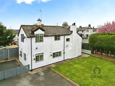 Babbinswood, 3 bedroom Detached House for sale, £325,000