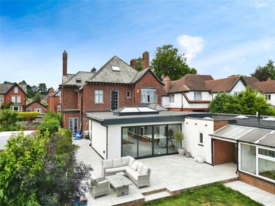 Morda Road, 8 bedroom Detached House for sale, £775,000