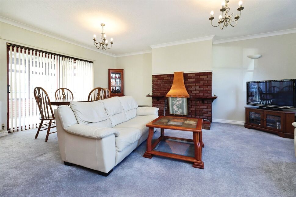 Living / Dining Room