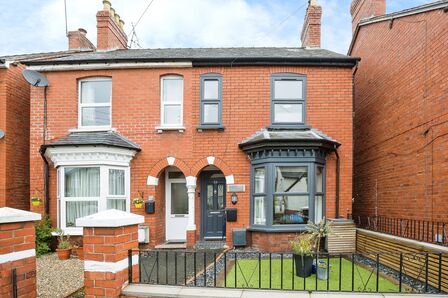 Ferrers Road, 3 bedroom Semi Detached House for sale, £260,000