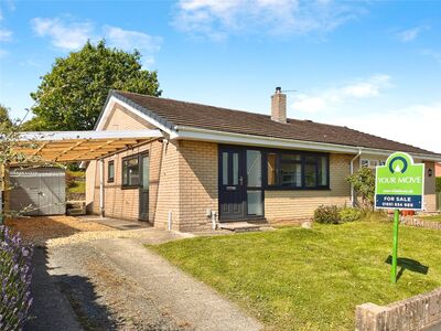 2 bedroom Semi Detached Bungalow for sale