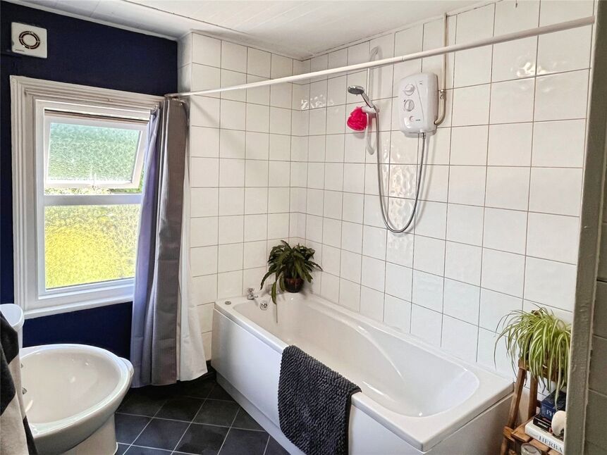 Bathroom / WC