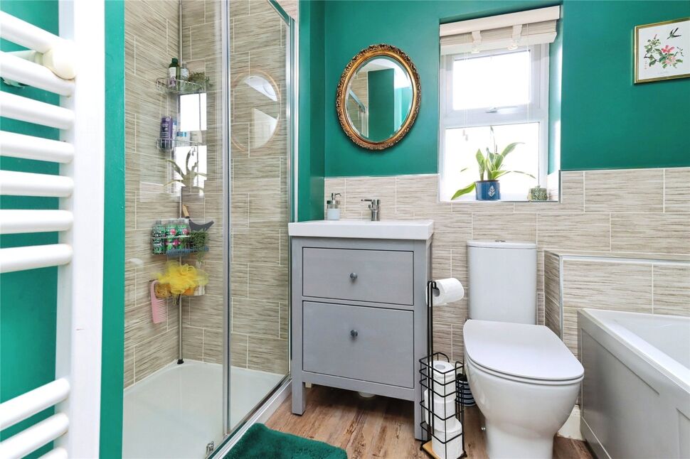 Bath / Shower Room