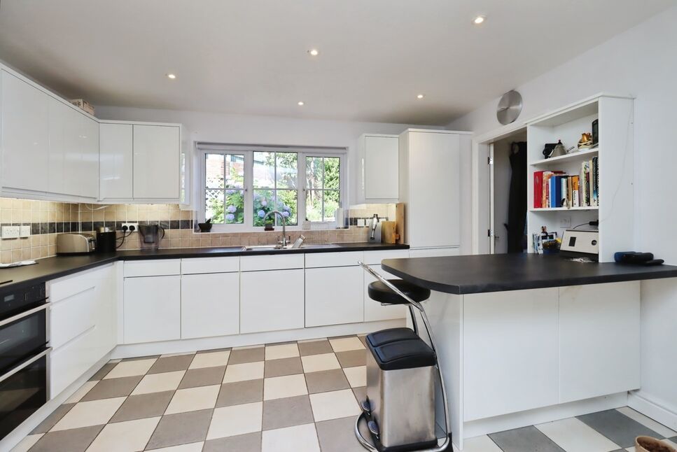 Breakfast Kitchen