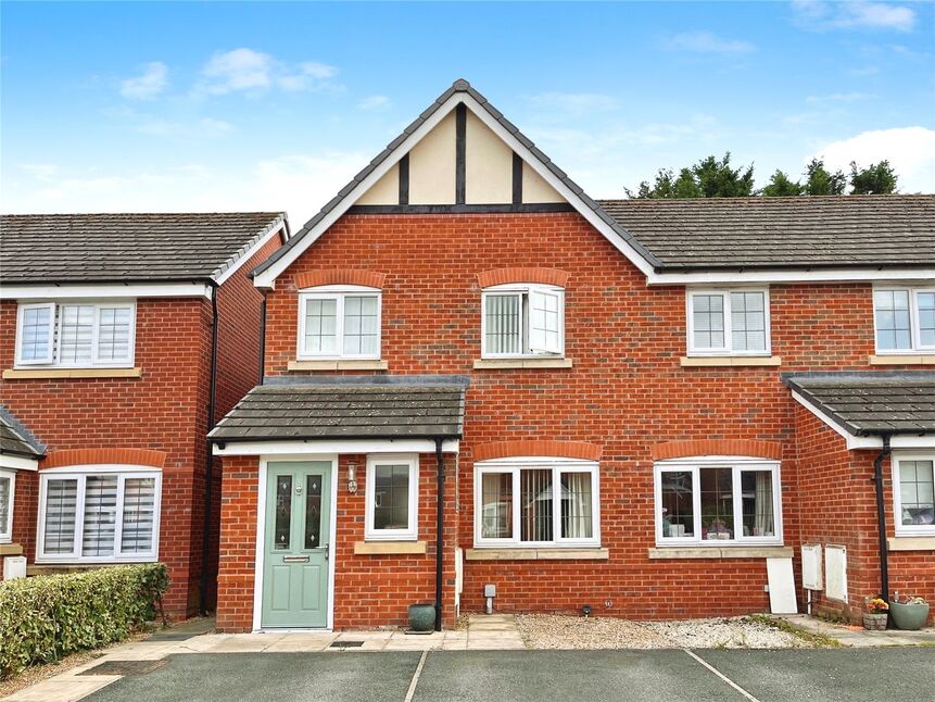 3 bedroom End Terrace House for sale