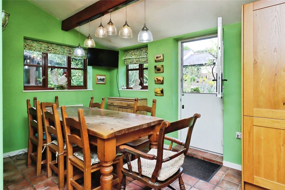 Dining Kitchen