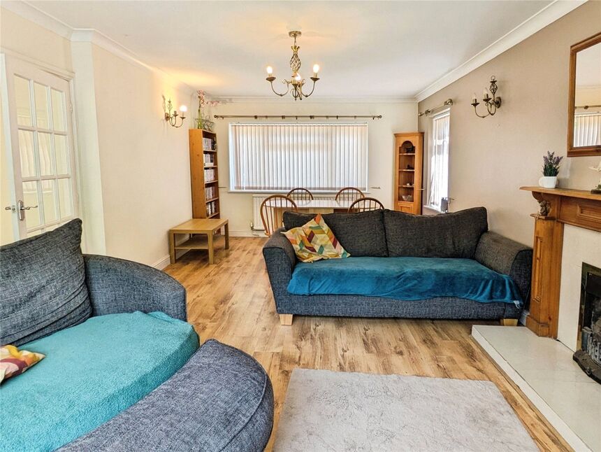 Living / Dining Room