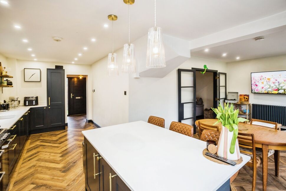Dining Kitchen
