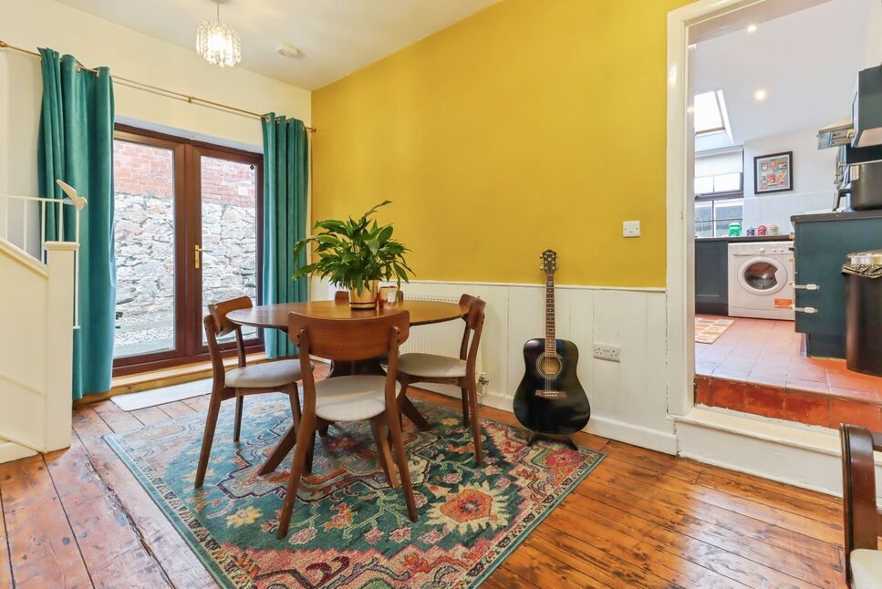 Sitting / Dining Room