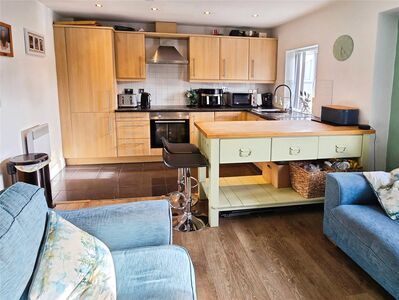 2 bedroom  Flat for sale