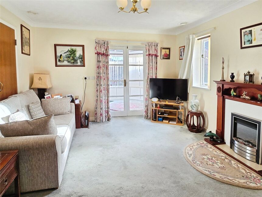 Living Room / Dining Room