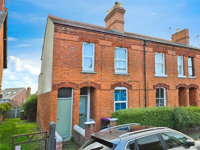 Park Avenue, 3 bedroom End Terrace House for sale, £219,950
