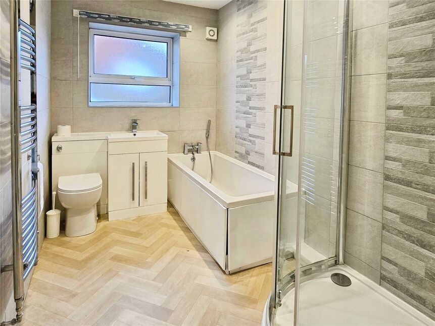 Bath / Shower Room