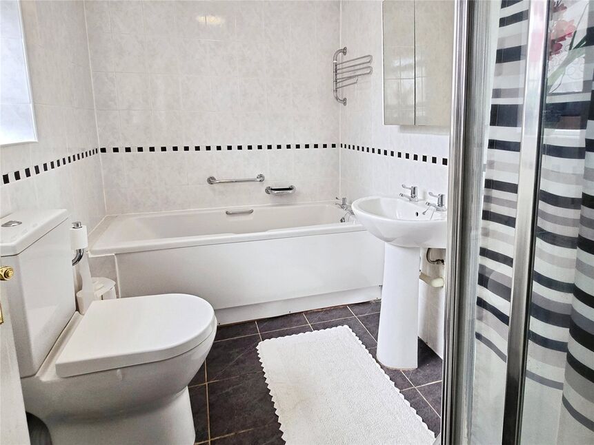 Bath / Shower Room