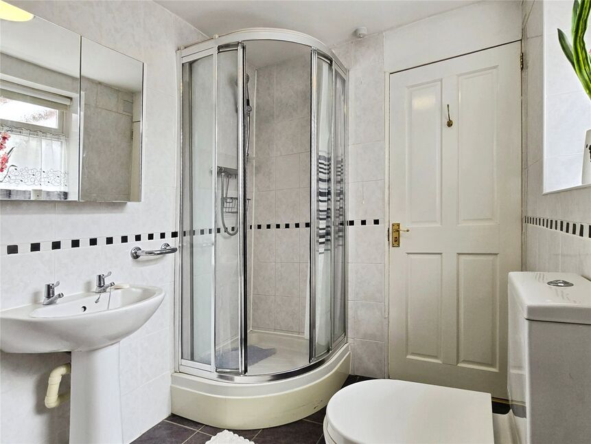 Bath / Shower Room