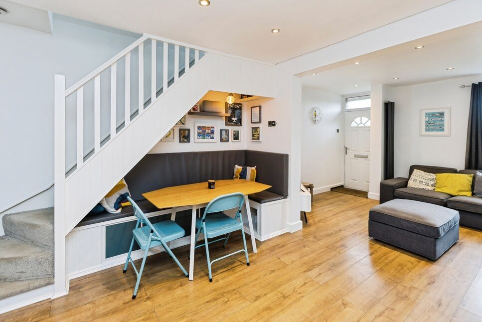 Sitting / Dining Room