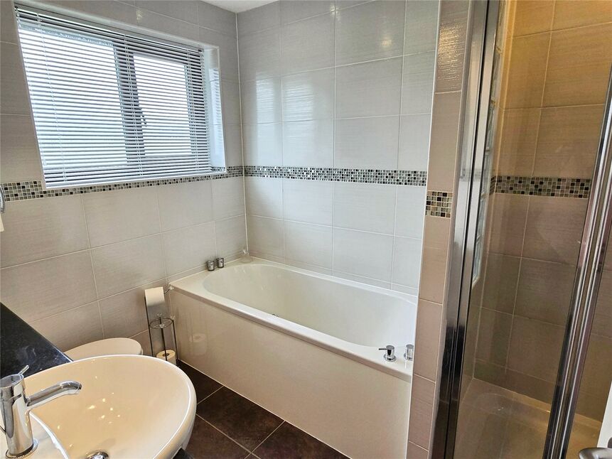 Bath / Shower Room