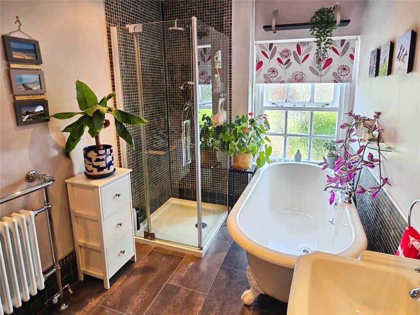 Bath / Shower Room