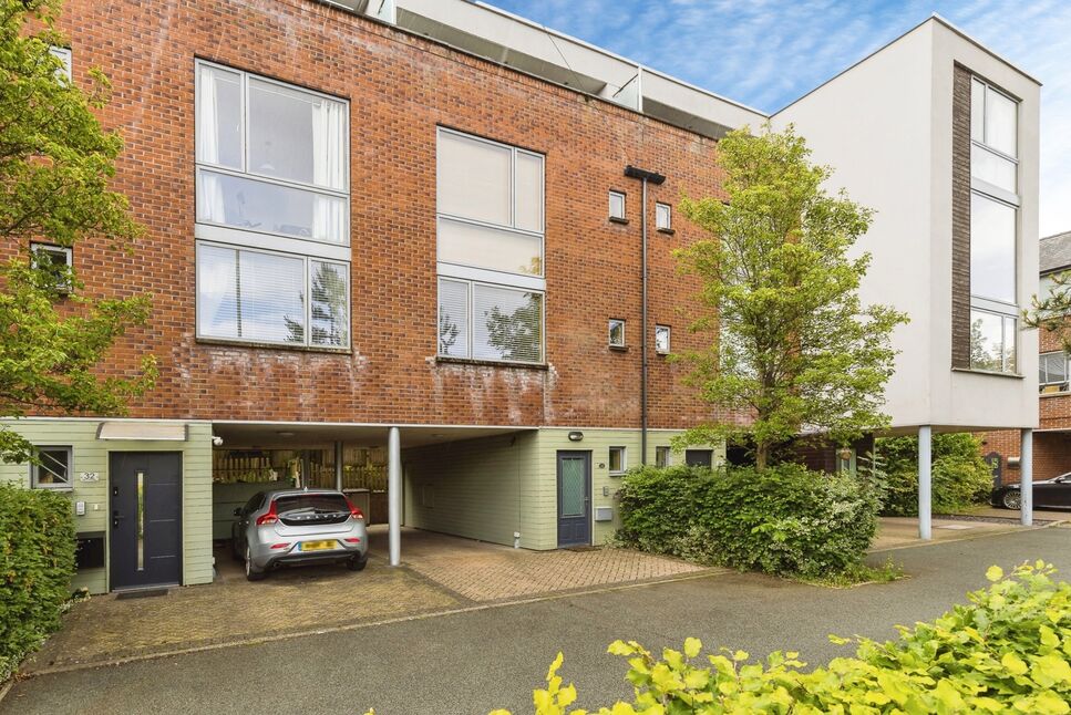 Main image of 3 bedroom Mid Terrace House for sale, Gobowen Road, Oswestry, Shropshire, SY11