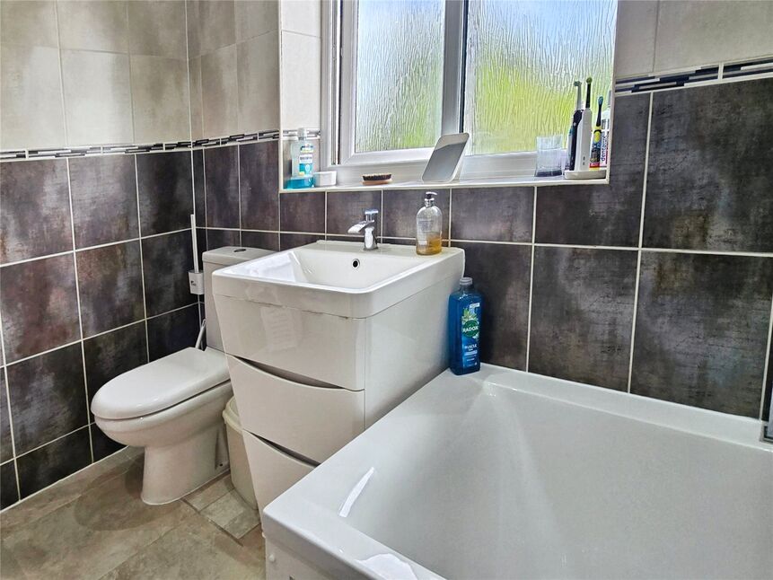 Bath / Shower Room