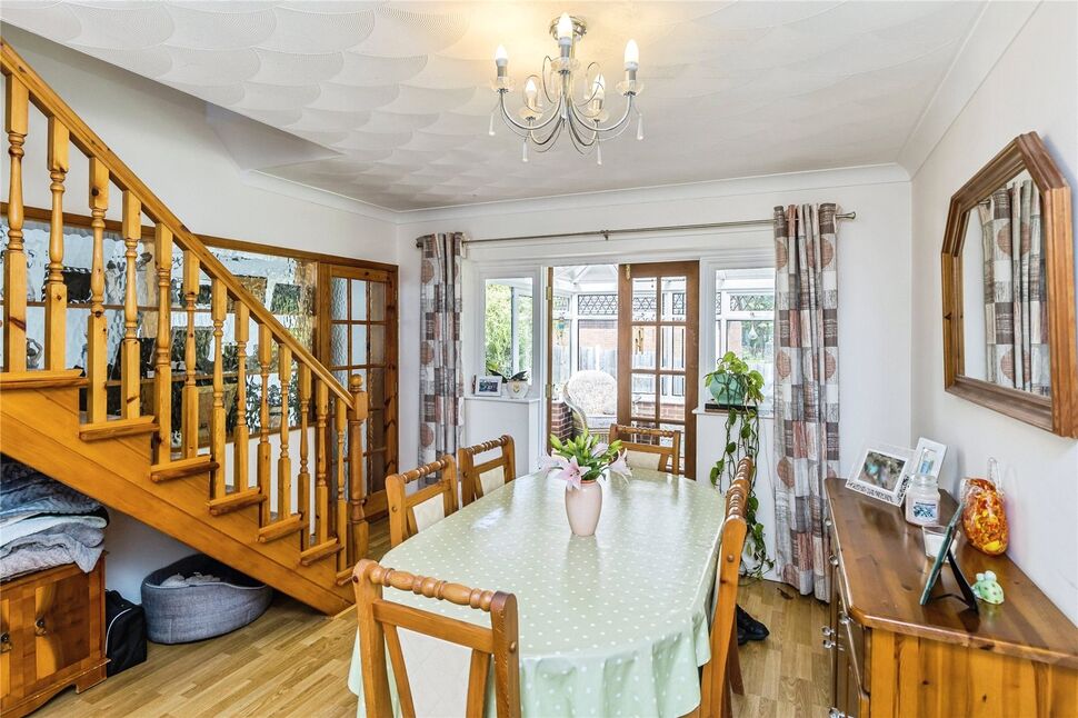 Sitting / Dining Room
