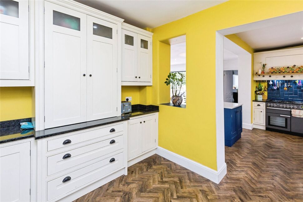 Breakfast Kitchen